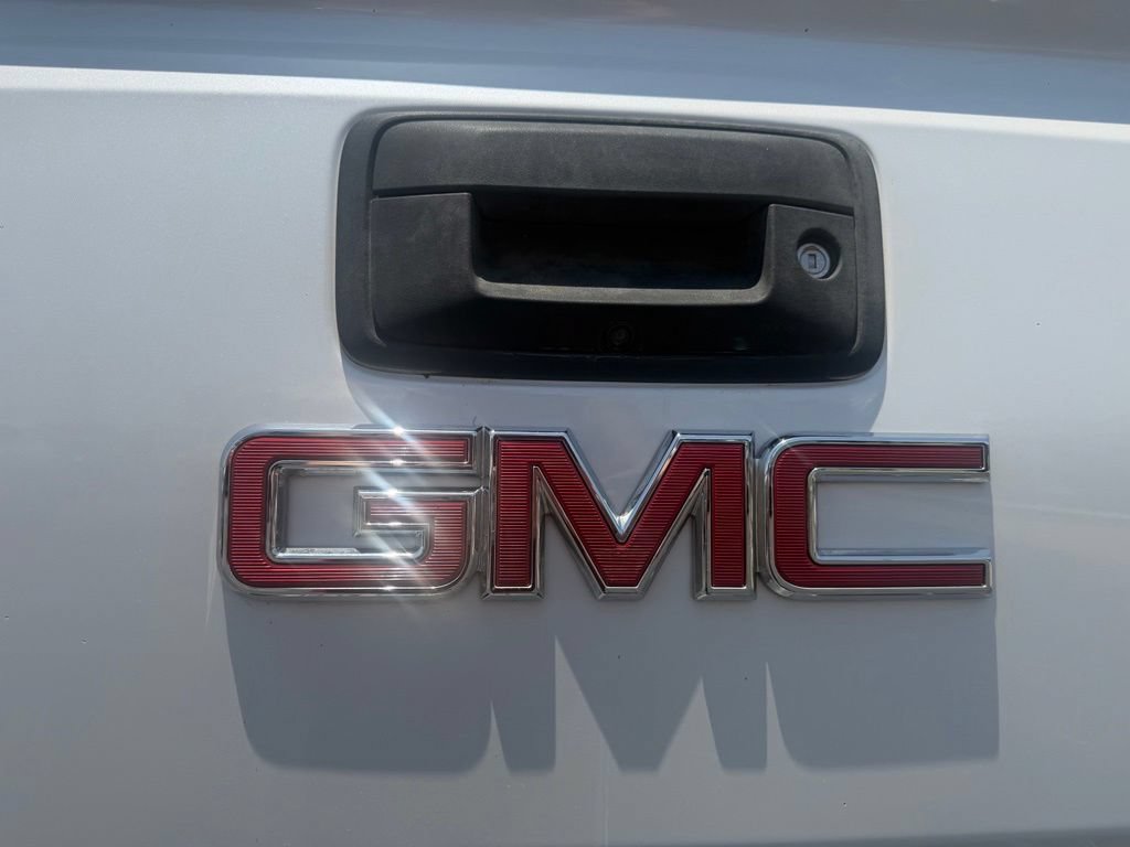 Used 2018 GMC Sierra 3500 Denali w/ Duramax Plus Package AWD/4WD image 18