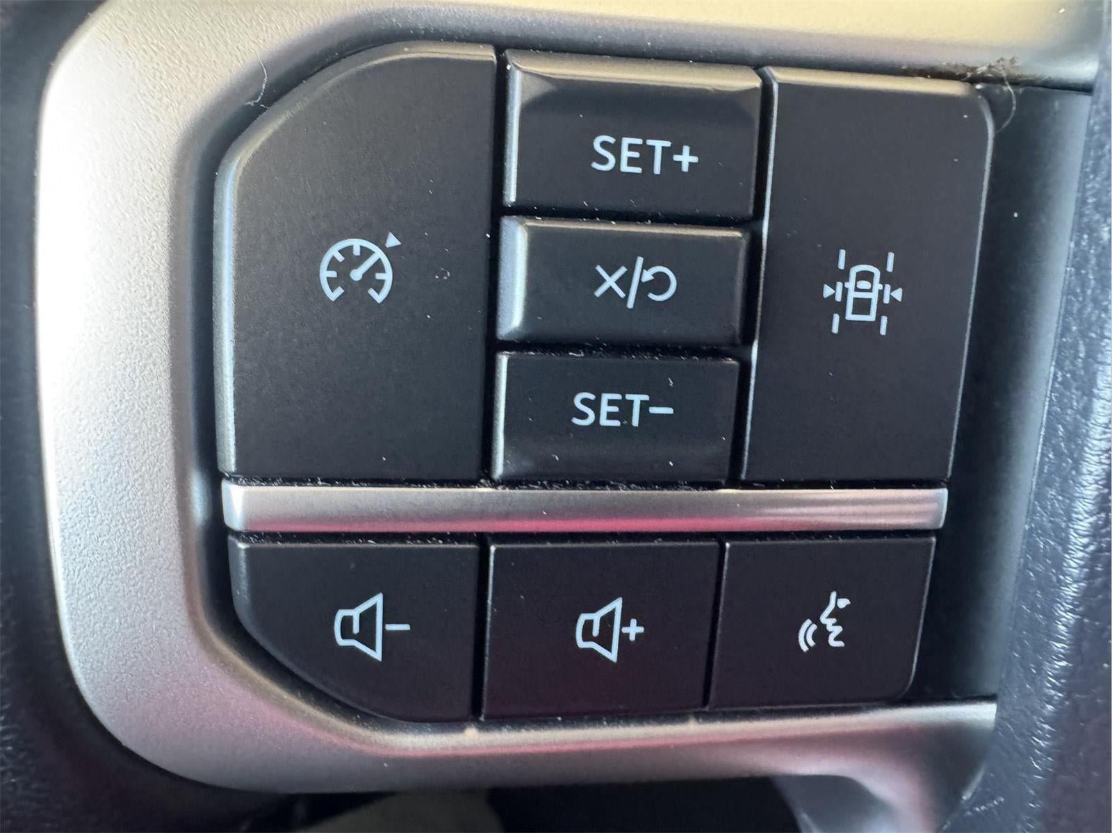Used 2024 Ford Expedition Max XLT AWD/4WD image 13