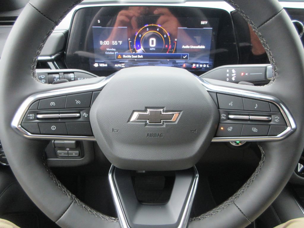 New 2026 Chevrolet Suburban Z71 w/ Comfort Package image 27