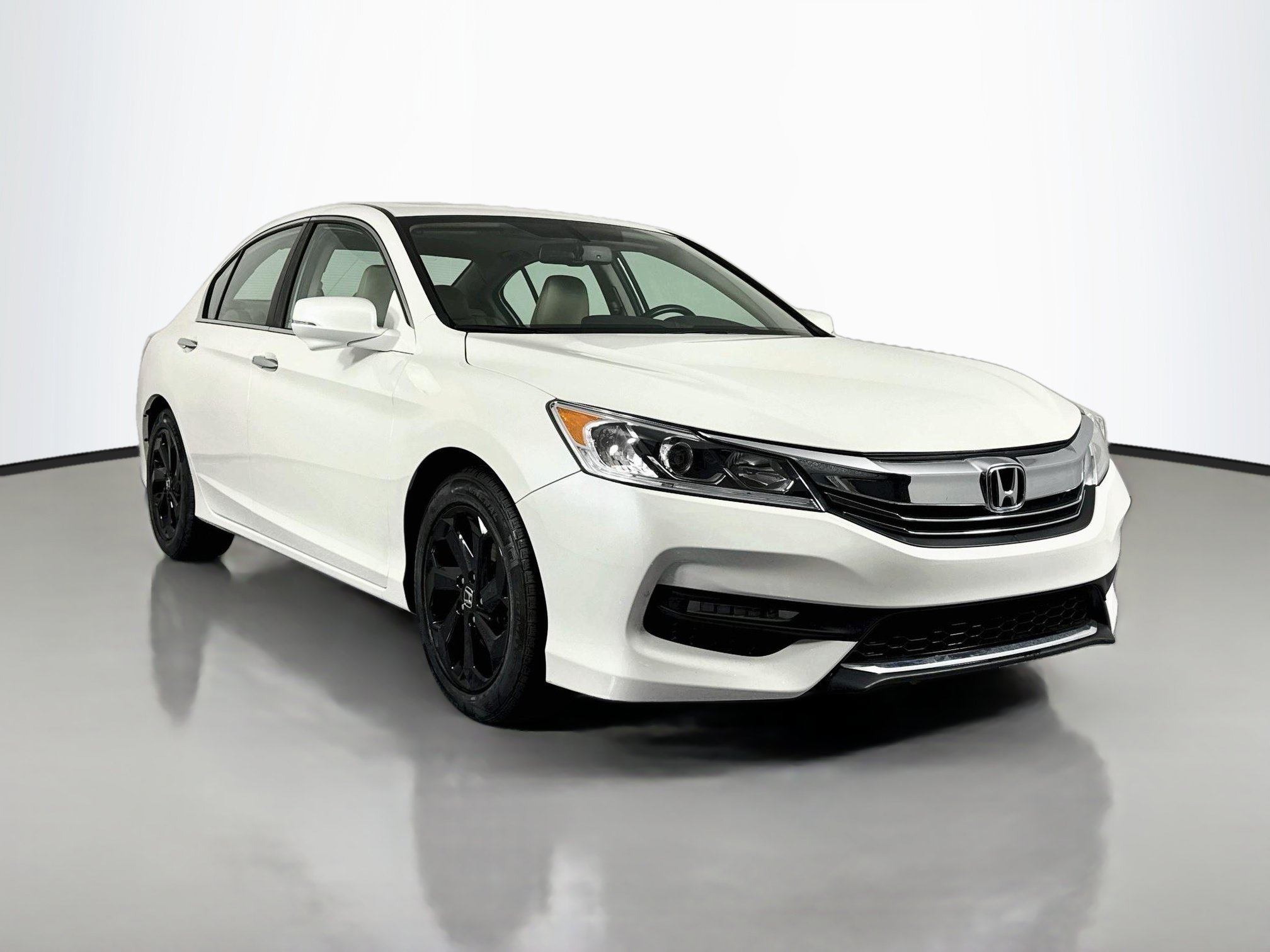 Used 2016 Honda Accord EX-L image 3