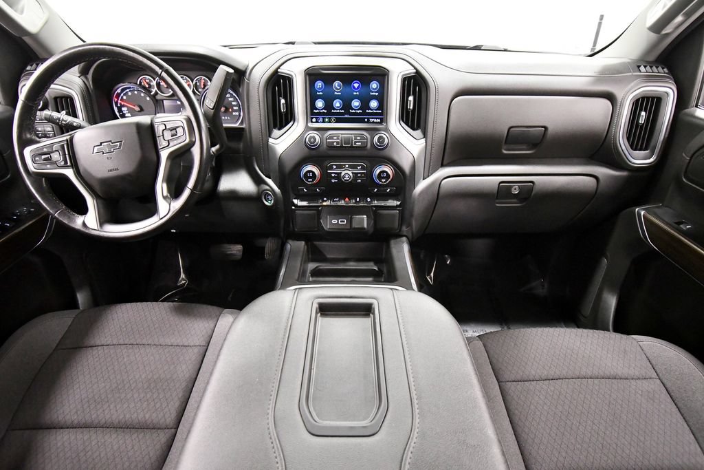 Used 2022 Chevrolet Silverado 1500 LT Trail Boss w/ Bed Protection Package AWD/4WD image 3