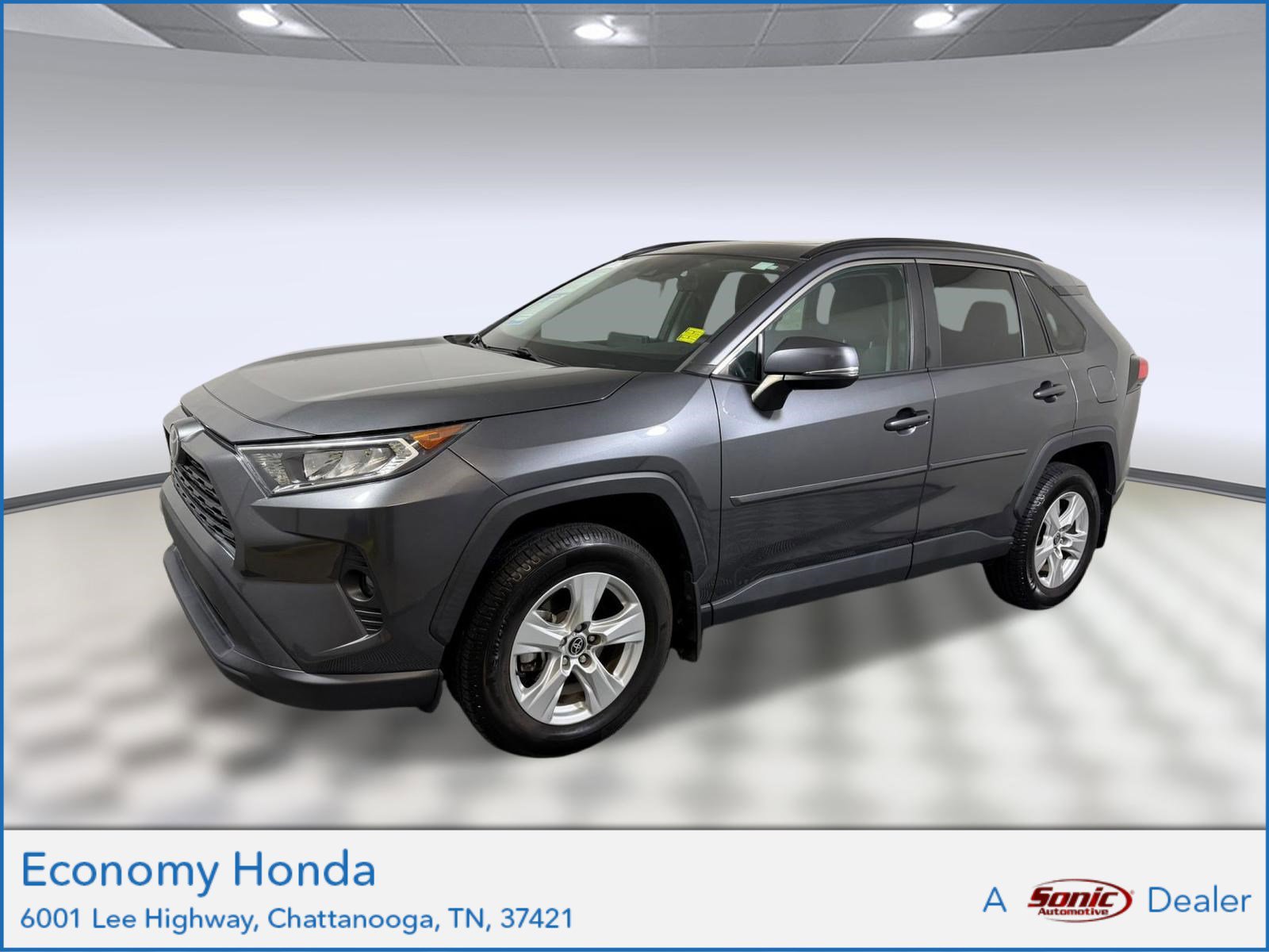 Used 2021 Toyota RAV4 XLE w/ Convenience Package AWD/4WD image 1