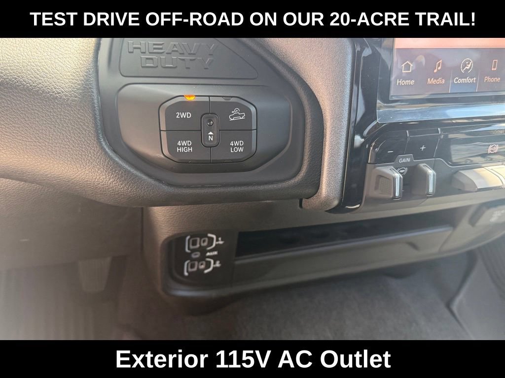 New 2026 RAM 2500 Warlock AWD/4WD image 17