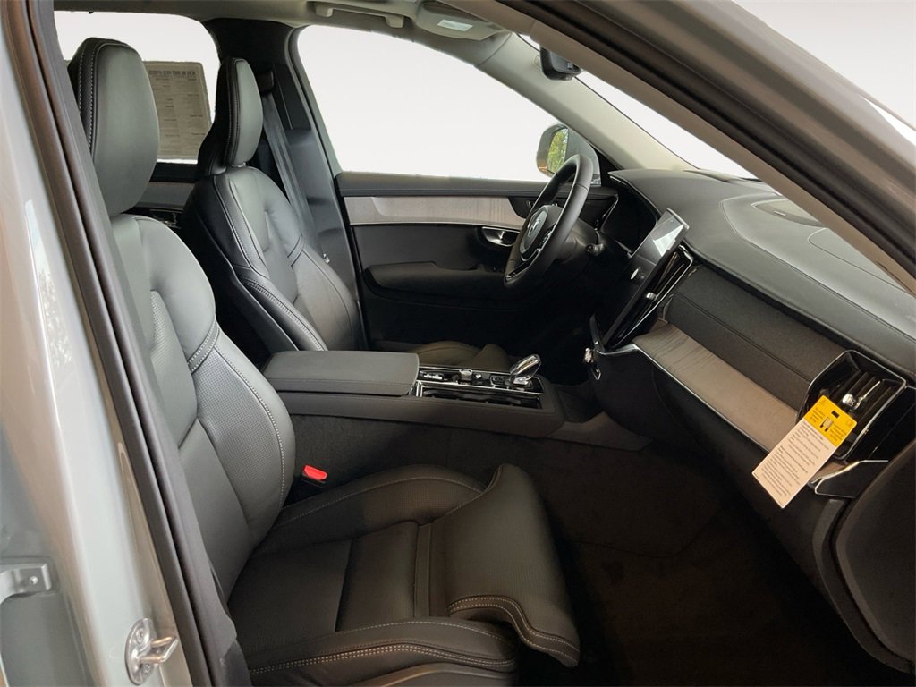New 2026 Volvo XC90 B6 Ultra image 14