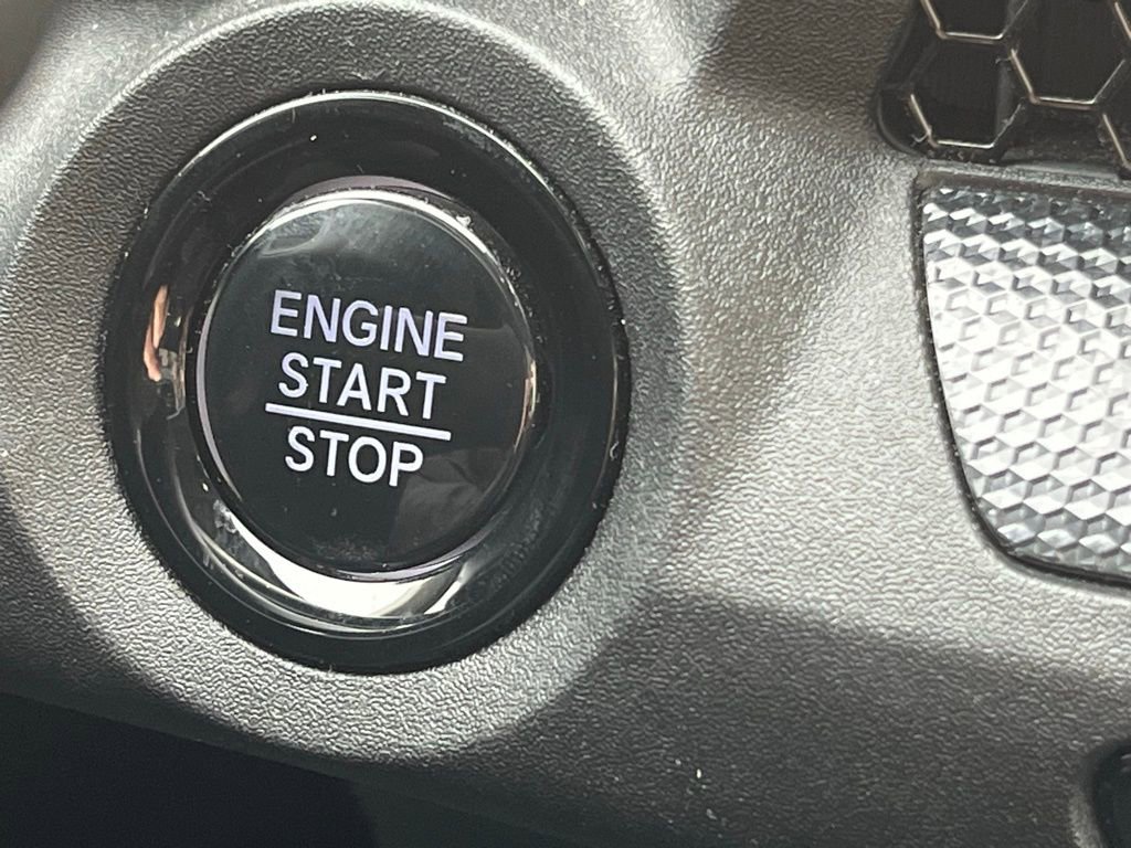 Used 2023 Honda CR-V LX image 10