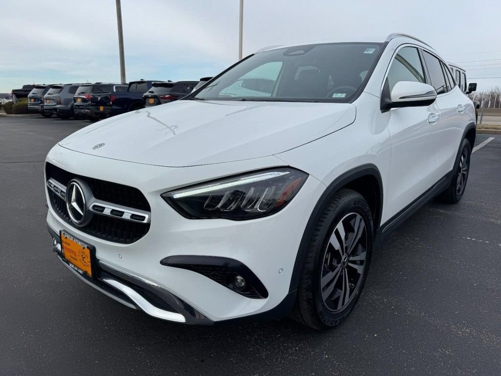 Used 2025 Mercedes-Benz GLA 250 4MATIC image 8