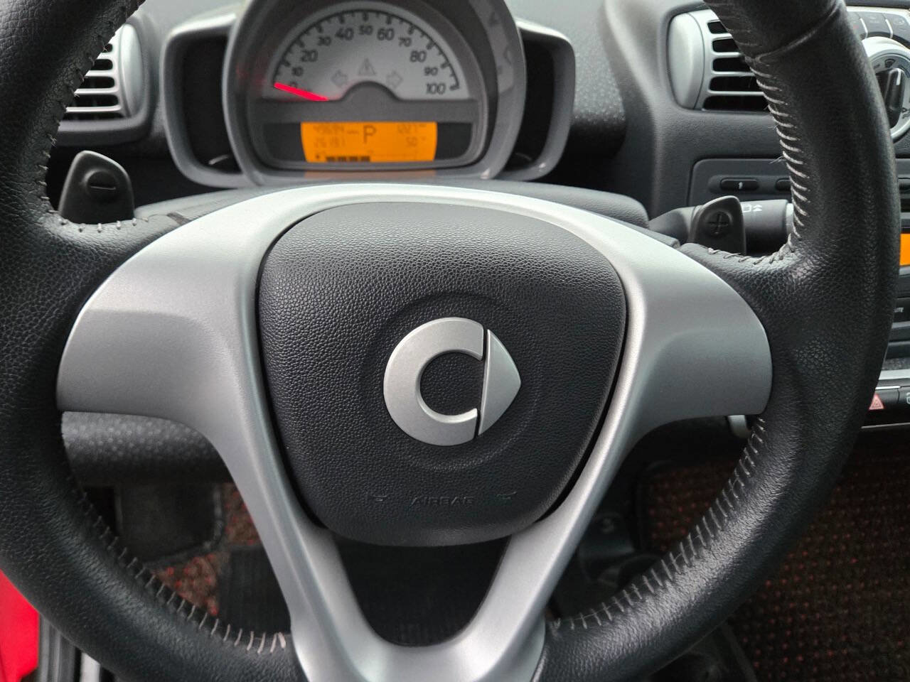 Used 2009 smart fortwo passion image 15