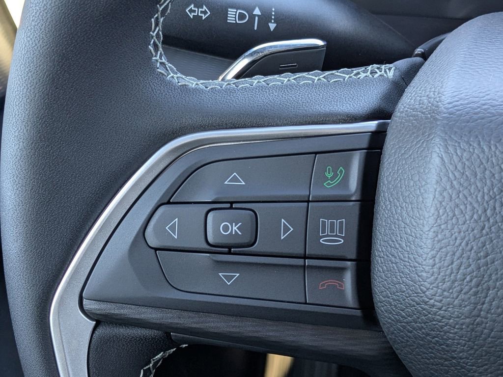 New 2025 Jeep Grand Cherokee Laredo X w/ Trailer Tow Package image 21