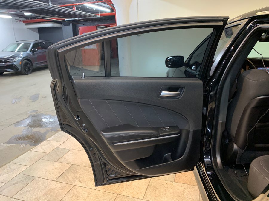 Used 2023 Dodge Charger GT w/ Blacktop Special Edition image 36