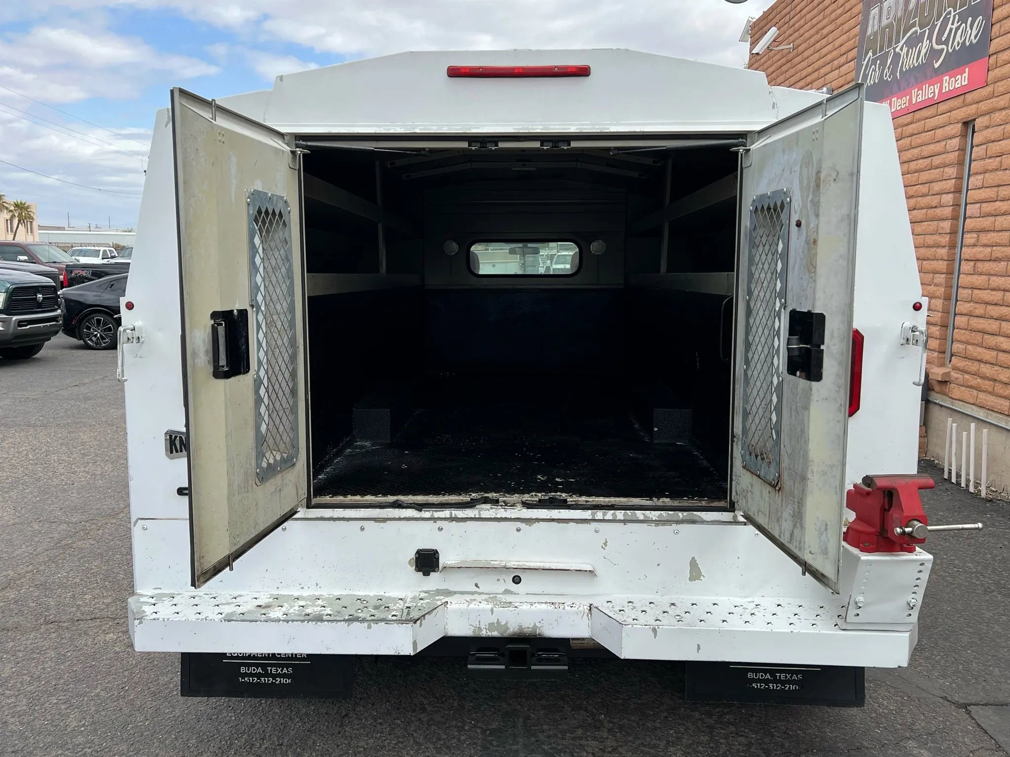 Used 2018 Ford F350 XL w/ Power Equipment Group image 9