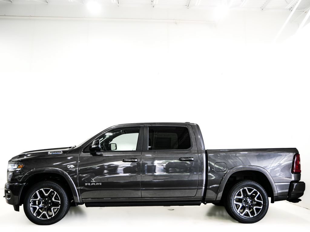 New 2027 RAM 1500 Laramie w/ Laramie Preferred Package AWD/4WD image 5