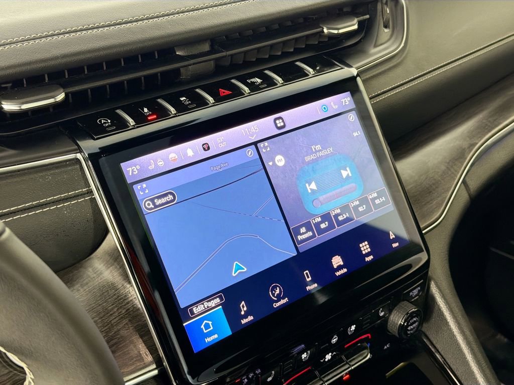 Used 2024 Jeep Grand Cherokee L Overland w/ Trailer Tow Package image 15