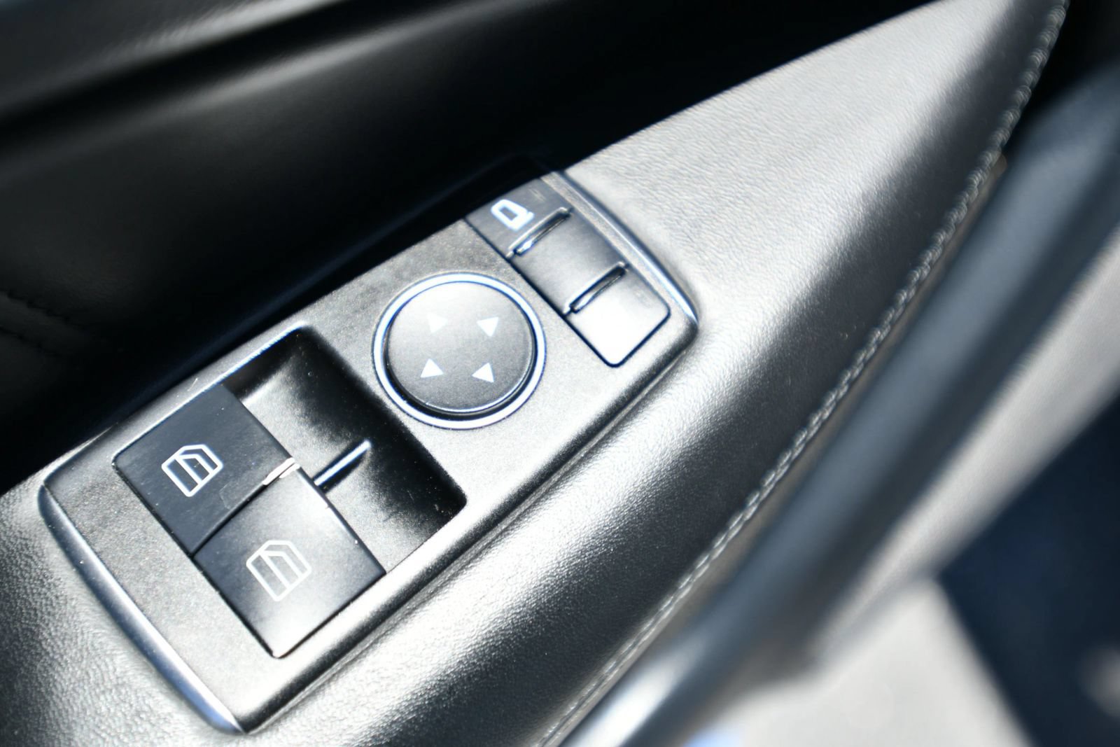 Used 2012 Mercedes-Benz C 63 AMG Coupe w/ Comand 6-disc Pkg image 32