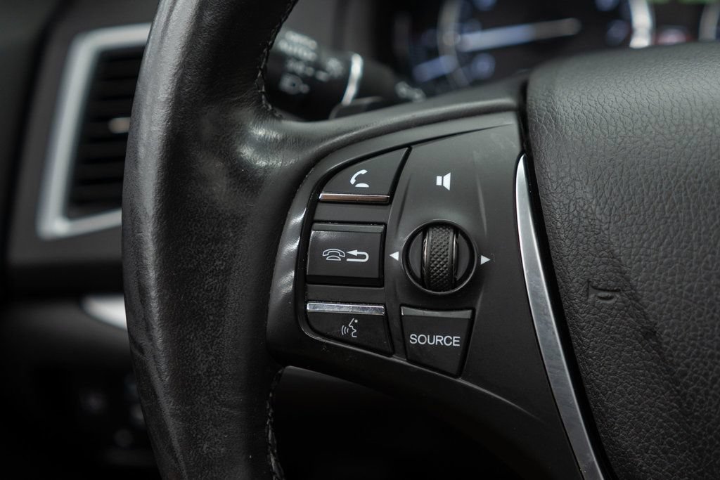 Used 2020 Acura TLX w/ Technology Package FWD image 18