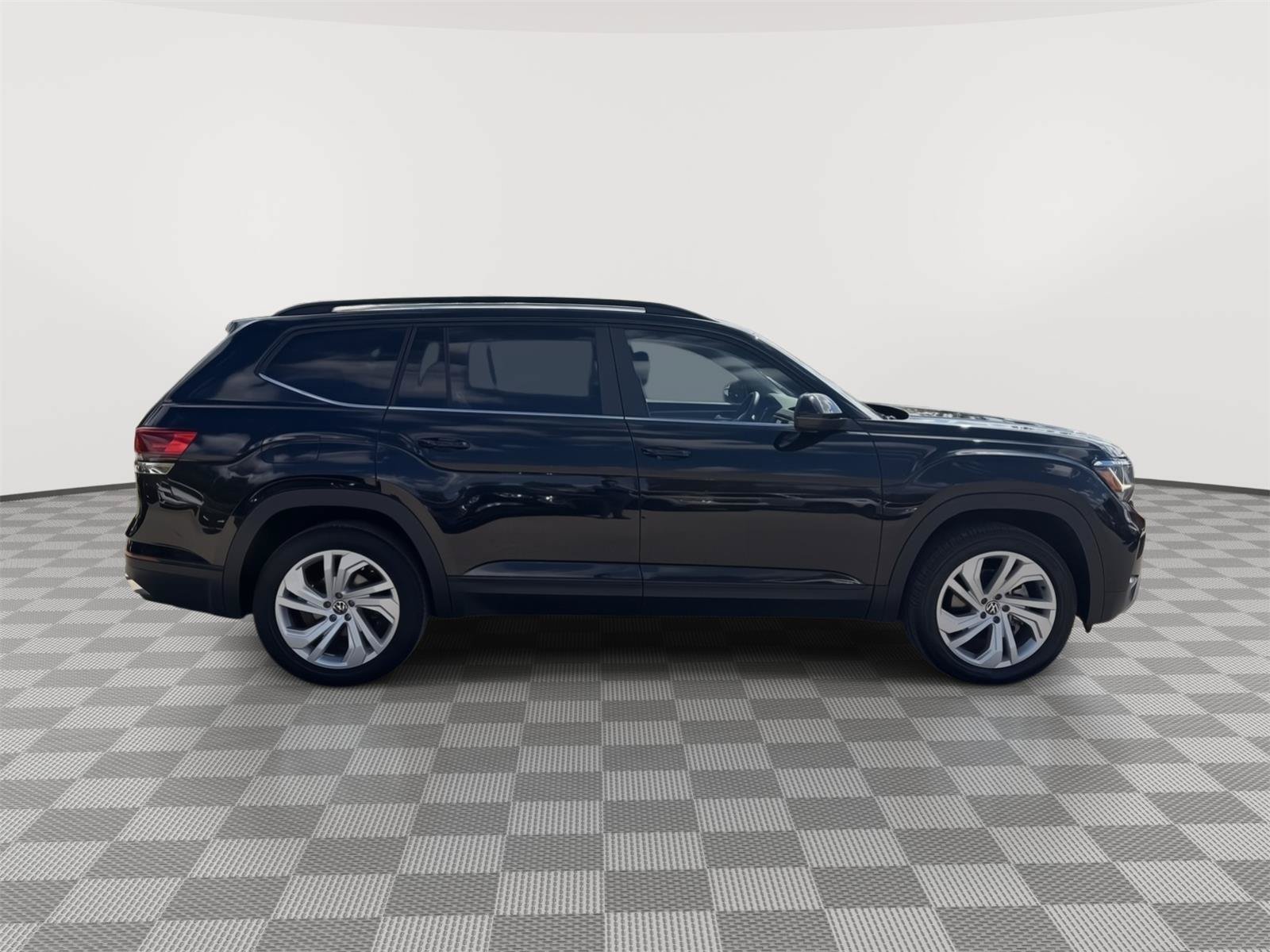 Used 2021 Volkswagen Atlas SE AWD/4WD image 8
