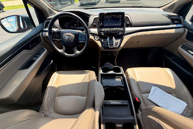 Used 2024 Honda Odyssey Touring image 12