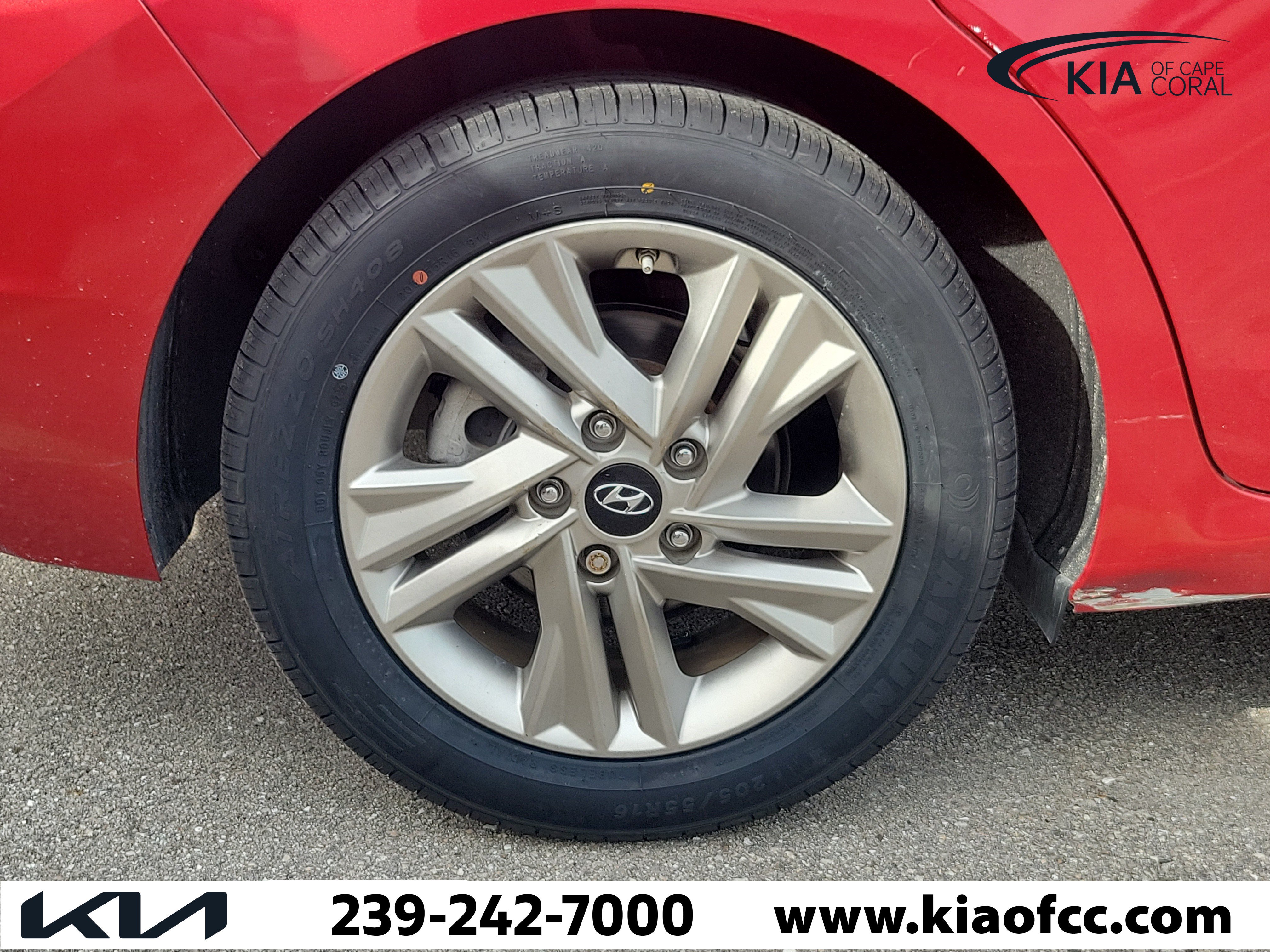 Used 2020 Hyundai Elantra SEL FWD image 7