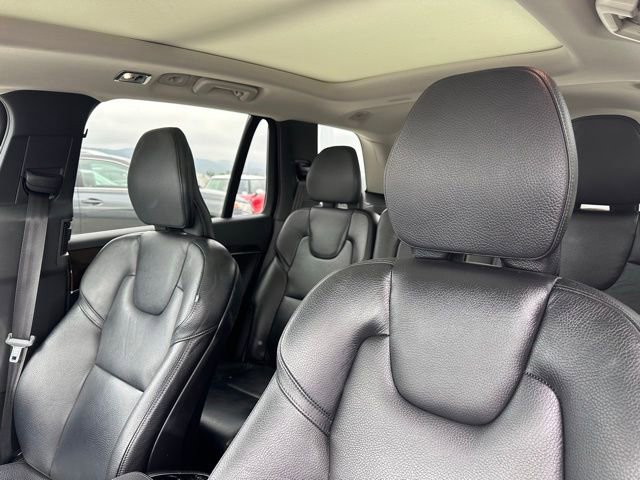 Used 2019 Volvo XC90 T6 Momentum w/ Advanced Package AWD/4WD image 17