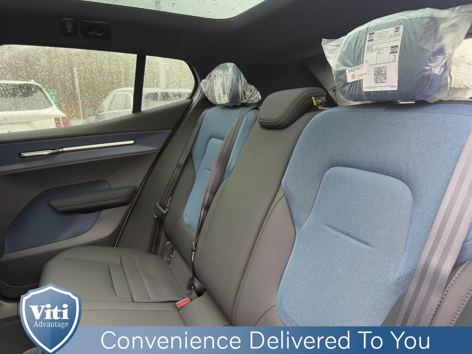 New 2026 Volvo EX30 Plus w/ Climate Package AWD/4WD image 14