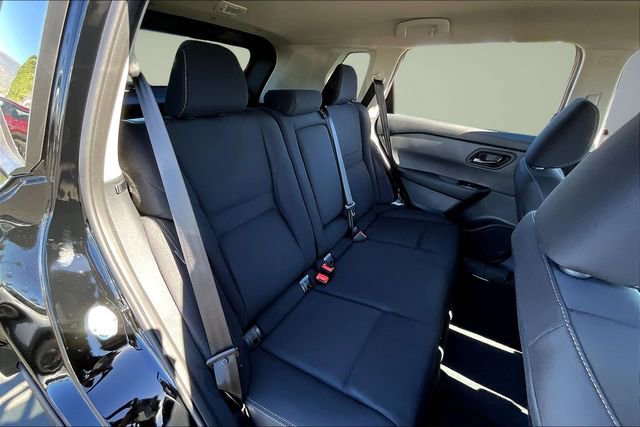 New 2026 Nissan Rogue S image 9
