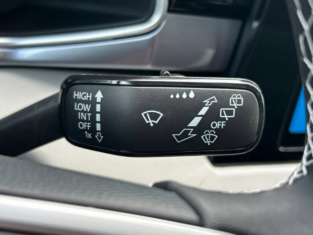 New 2026 Volkswagen Taos SEL AWD/4WD image 30