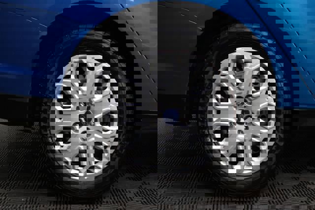 Used 2012 Ford Focus SE image 5