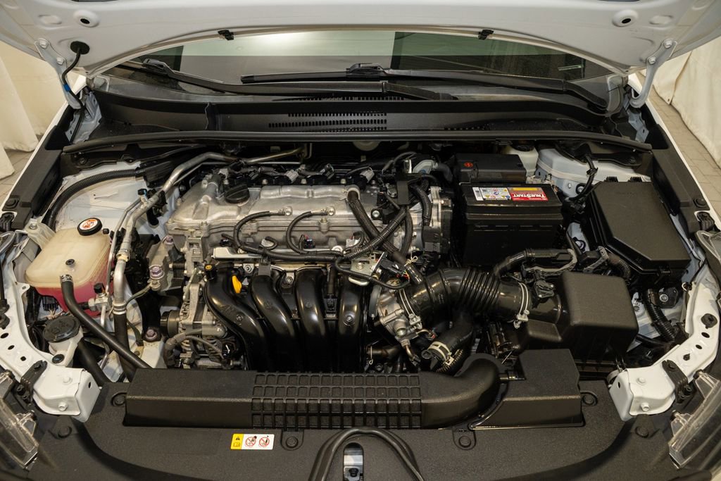 Used 2022 Toyota Corolla LE image 17