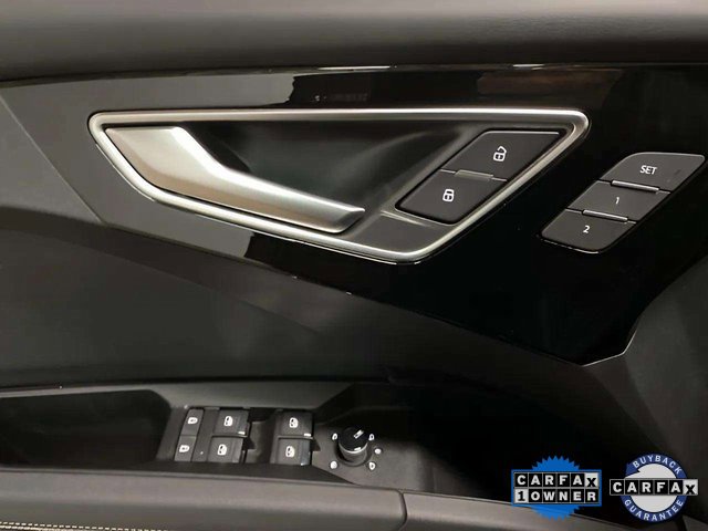 Used 2022 Audi Q4 e-tron Premium Plus w/ Premium Plus image 34