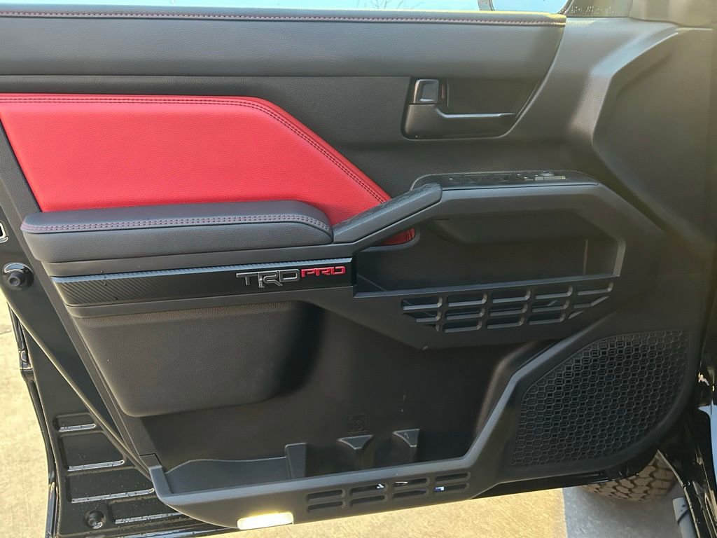 Used 2025 Toyota Tacoma TRD Pro image 21