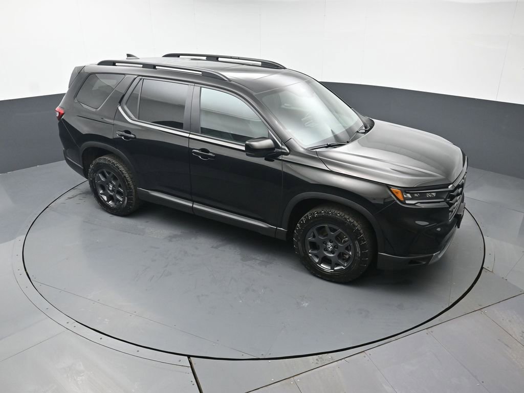 Certified 2023 Honda Pilot TrailSport image 45