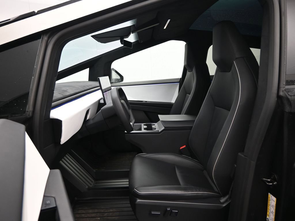 Used 2024 Tesla Cybertruck Cyberbeast image 19