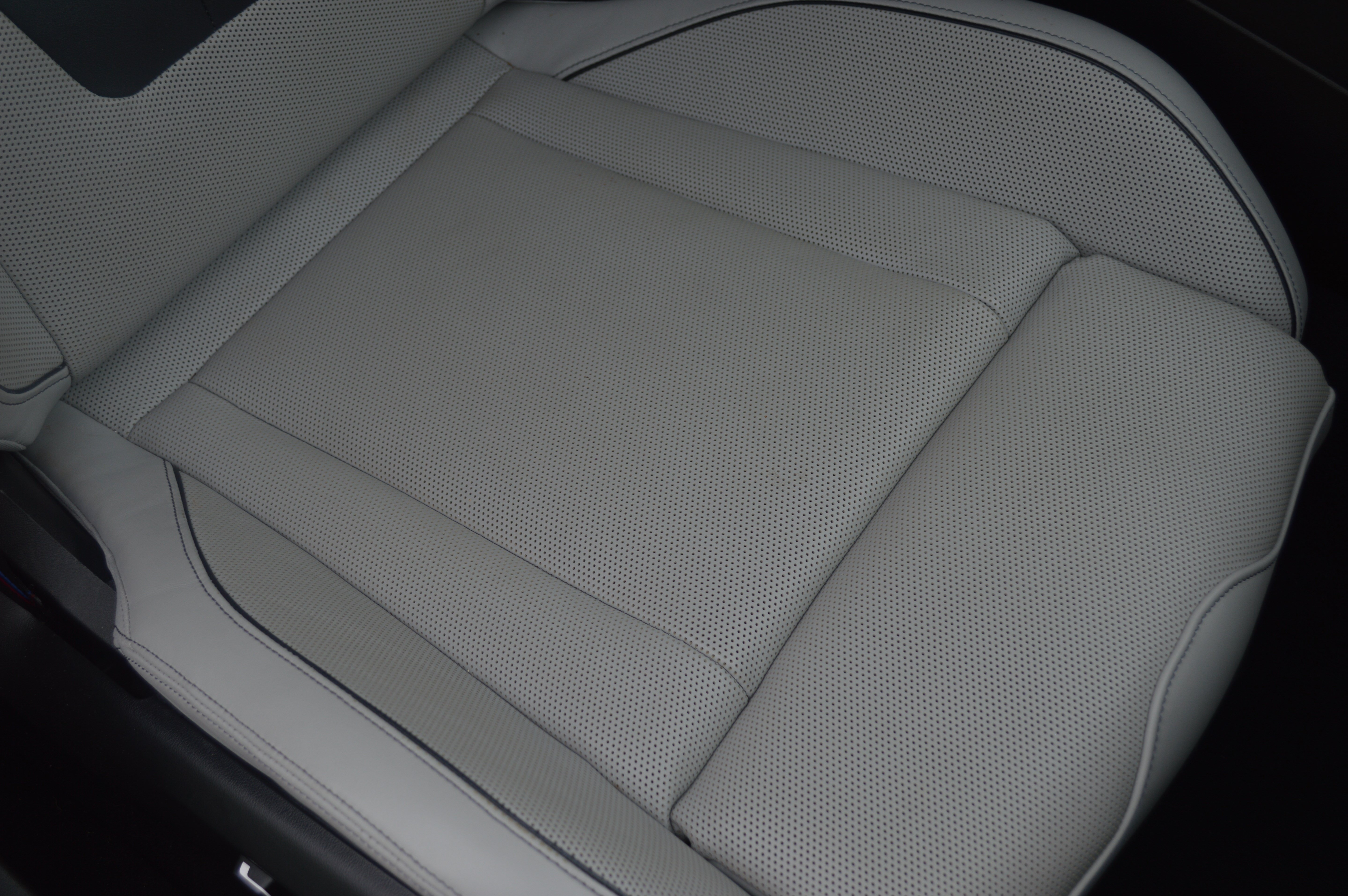 Used 2025 BMW M5 AWD/4WD image 43