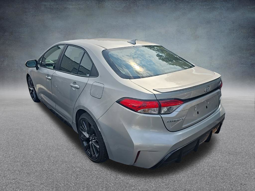 Used 2025 Toyota Corolla SE FWD image 5