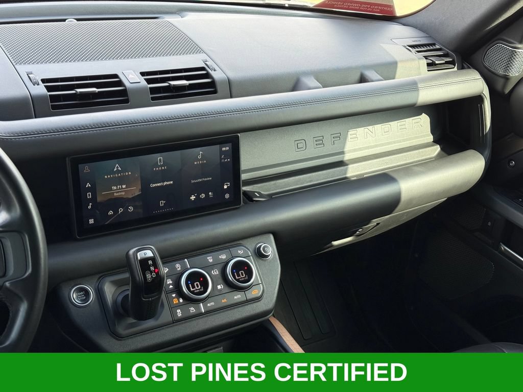 Used 2020 Land Rover Defender 110 X AWD/4WD image 24