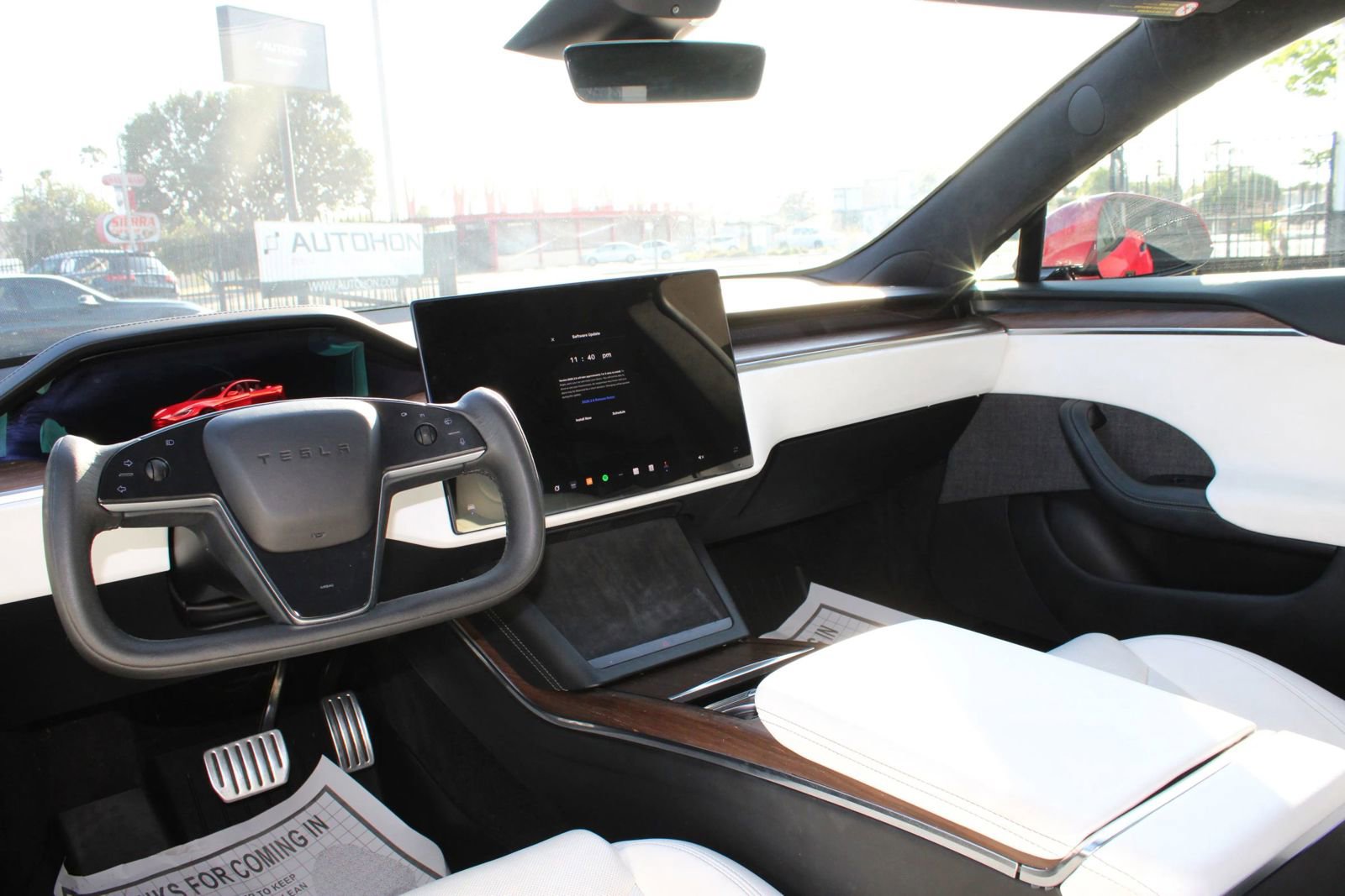 Used 2022 Tesla Model S Standard Range image 16