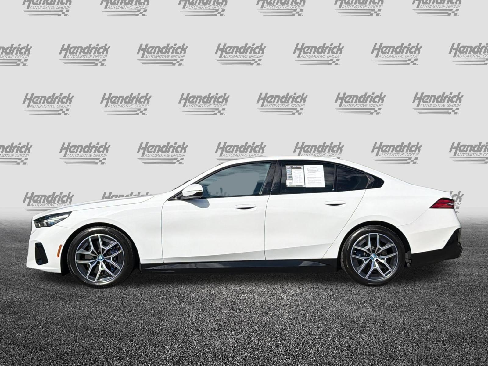 Certified 2024 BMW i5 eDrive40i w/ M Sport Package RWD image 8