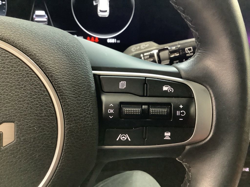 Certified 2024 Kia Sportage SX image 19