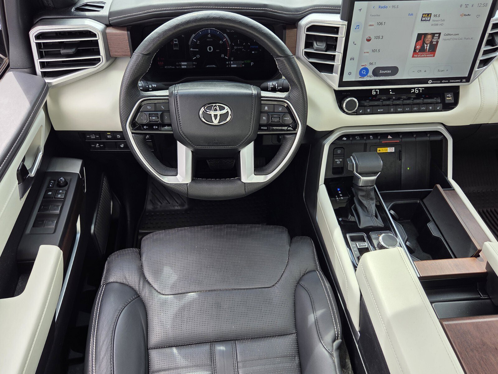 Used 2023 Toyota Tundra Capstone image 12