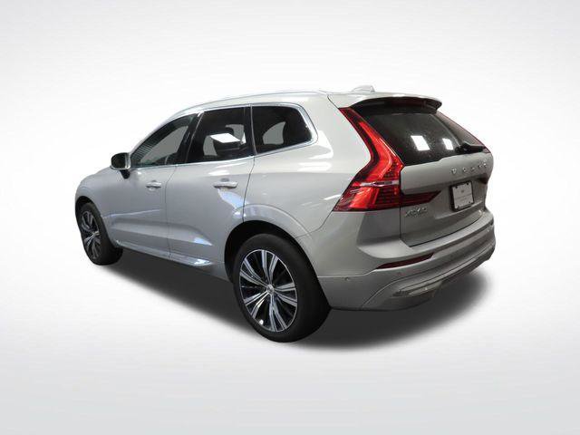 Used 2023 Volvo XC60 B5 Plus AWD/4WD image 26