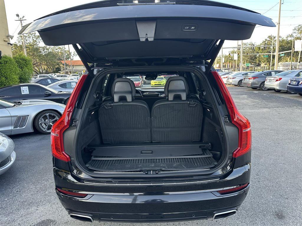 Used 2019 Volvo XC90 T6 R-Design w/ Advanced Package AWD/4WD image 32