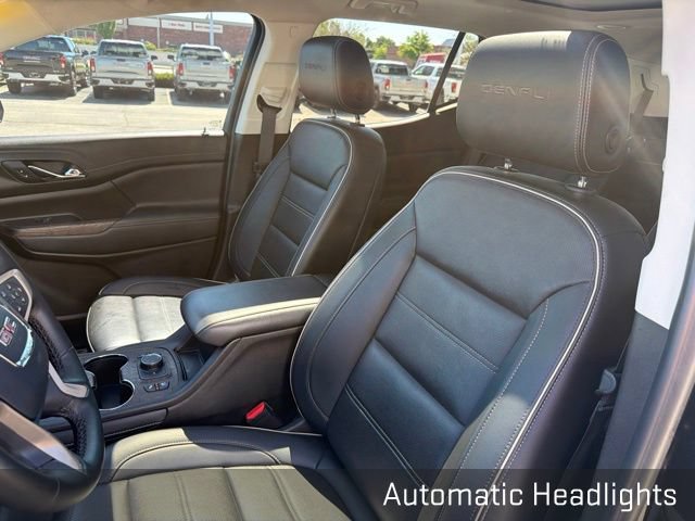 Used 2023 GMC Acadia Denali w/ Denali Ultimate Package AWD/4WD image 19