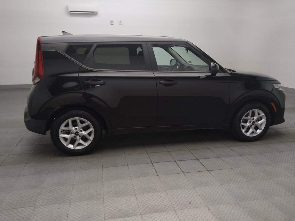 Used 2022 Kia Soul LX w/ Technology Package FWD image 10