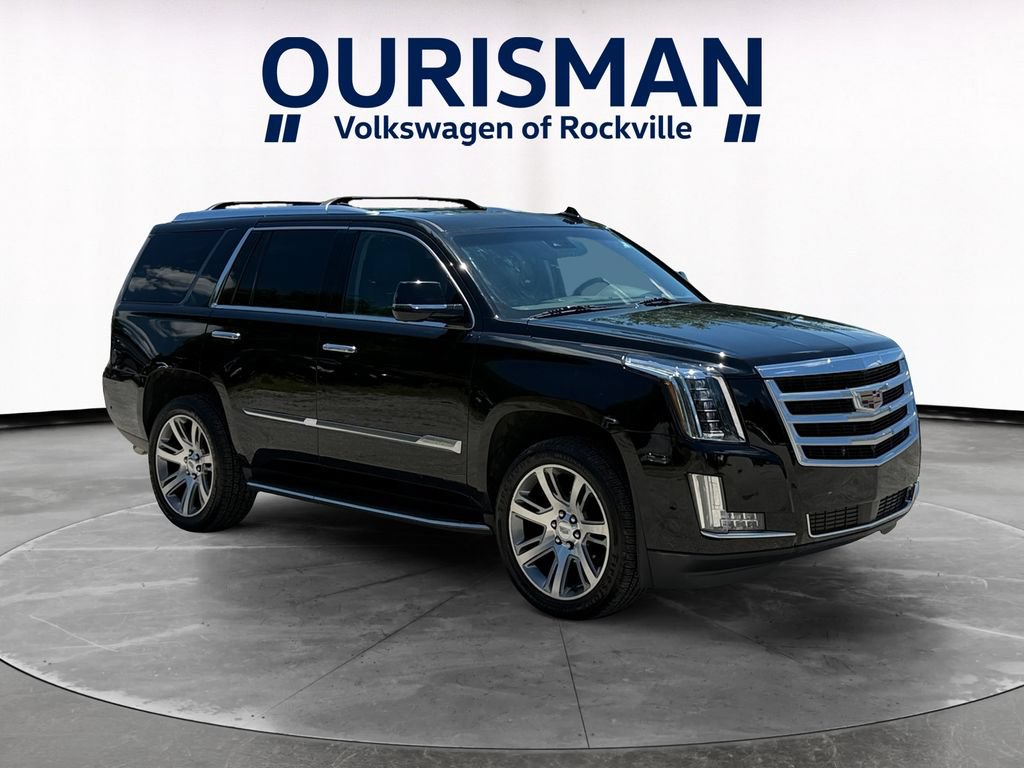 Used 2017 Cadillac Escalade Luxury