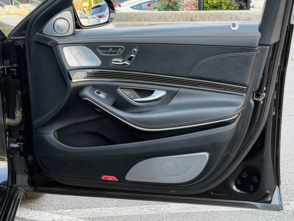 Used 2019 Mercedes-Benz Maybach S 650 image 35