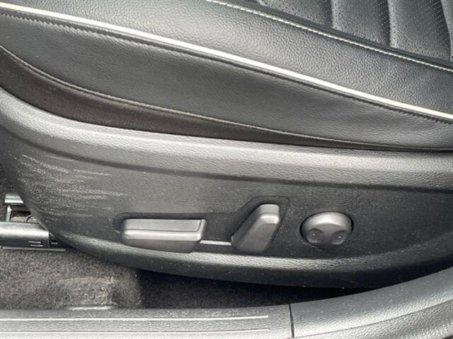 Used 2023 Kia Forte GT-Line w/ GT-Line Premium Package image 14