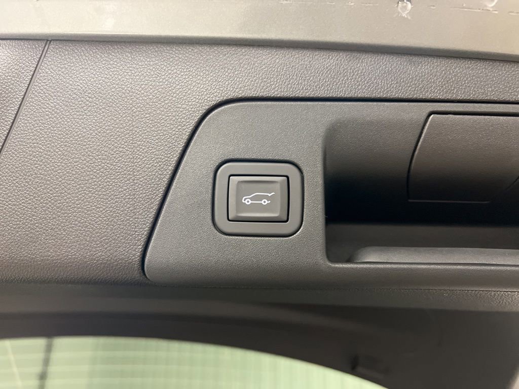 New 2026 Buick Envision Sport Touring image 7