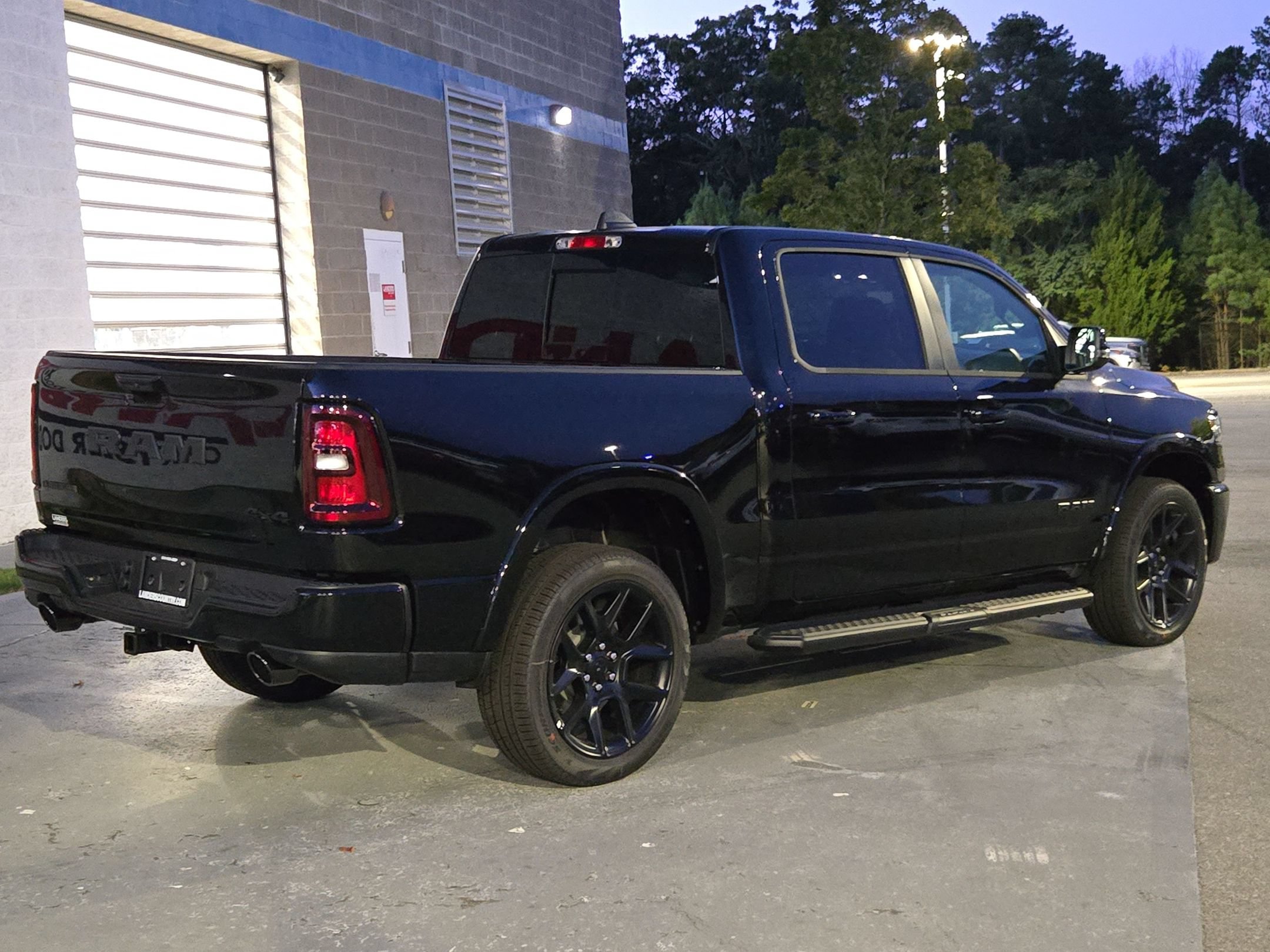 New 2027 RAM 1500 Laramie w/ Night Edition AWD/4WD image 7