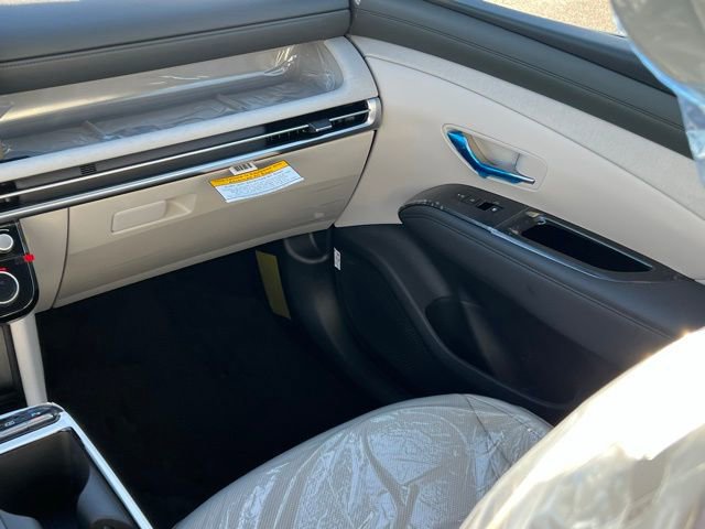 New 2026 Hyundai Tucson Limited w/ Tow & Go Package image 16