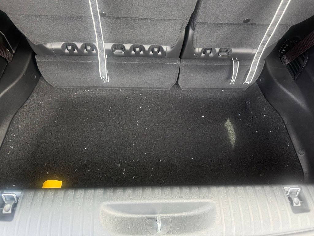 New 2027 Chrysler Pacifica Select FWD image 41