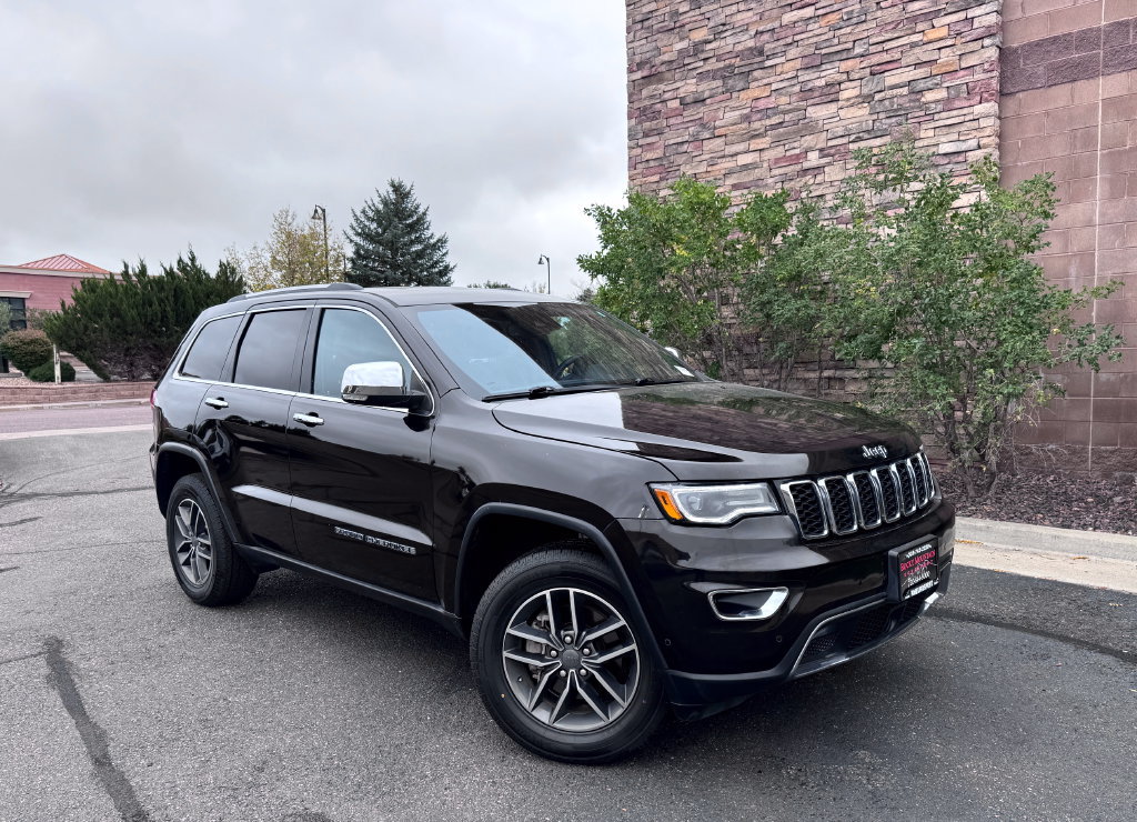 Used 2019 Jeep Grand Cherokee Limited w/ Luxury Group II AWD/4WD image 2
